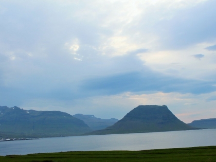 Гора Киркьюфедль, Grundarfjörður, Snæfellsnes, Kirkjufell, Грюндафйордюр, фото Стасмир, Регион Вестурланд, Западная Исландия, гора-вулкан Снайфедльснес, Photo Stasmir