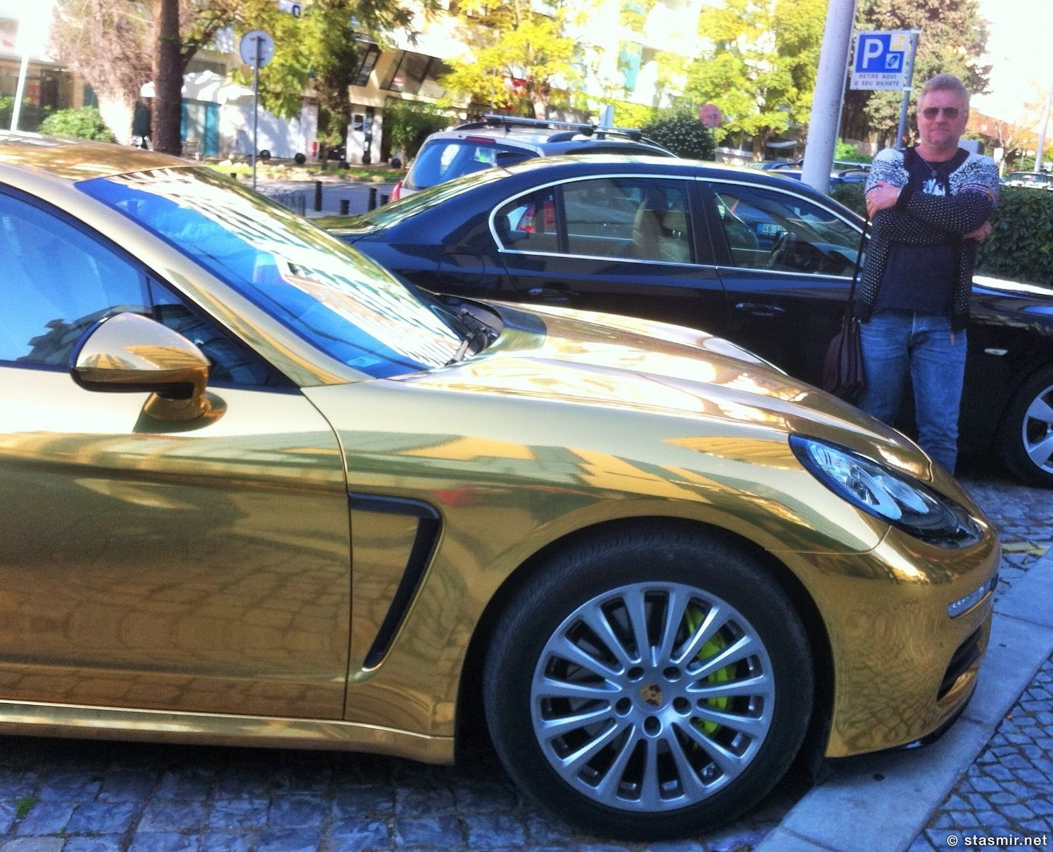 Золотой Порш в Фару, Алгарве, Porsche Panamera, Photo Stasmir, Фото Стасмир