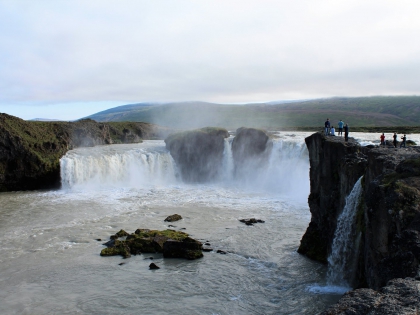 Годафосс, Góðafoss, Водопад богов, Брильянтовое кольцо Исландии, фото Стасмир, Photo Stasmir