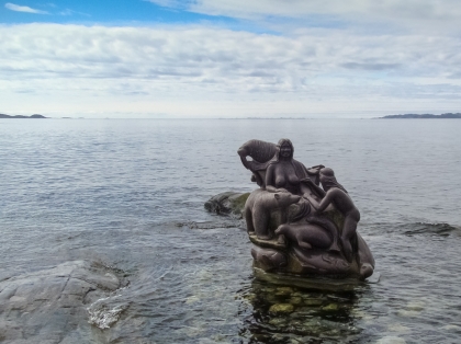 Гренландия, Greenland, монумент Матери Моря, Mother of the Sea