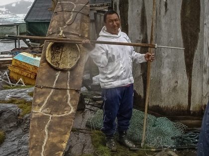 Гренландия, Greenland, Кулусук, Kulusuk, традиционный каяк, гарпун, инуит, фото Стасмир, photo Stasmir