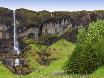 Систрафосс (Systrafoss) — это водопад в Исландии, расположенный в Киркьюбёйарклаустур (Kirkjubæjarklaustur) в Скафтархреппуре в регионе Судурланд — Южная Исландия. Фото Стасмир. Photo Stasmir.