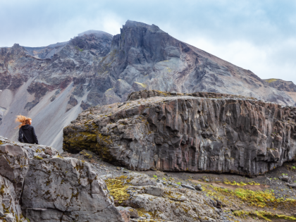 Я могу ошибаться, но, похоже, это на вершине каньона Мулаглйювюр (Múlagljúfur) среди ледниковой пустыни Ёрайви (Öræfi). Фото Стасмир. Photo Stasmir.