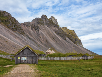 Гора Вестрахорн (Vestrahorn) — одна из самых фотографируемых в Исландии. Фото Стасмир. Photo Stasmir.