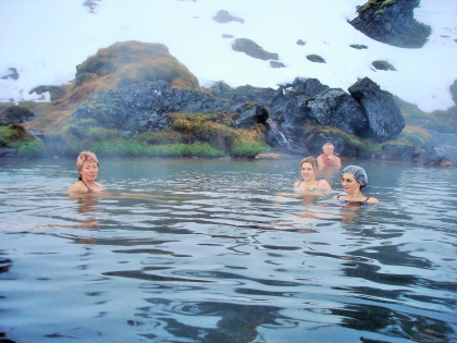 Купание в теплой реке на Ландманналаугар зимой, Landmannalaugar, Ландманналёйгар, Лундаманналаугар, джип-сафари, Исландия, фото Стасмир, photo Stasmir,
