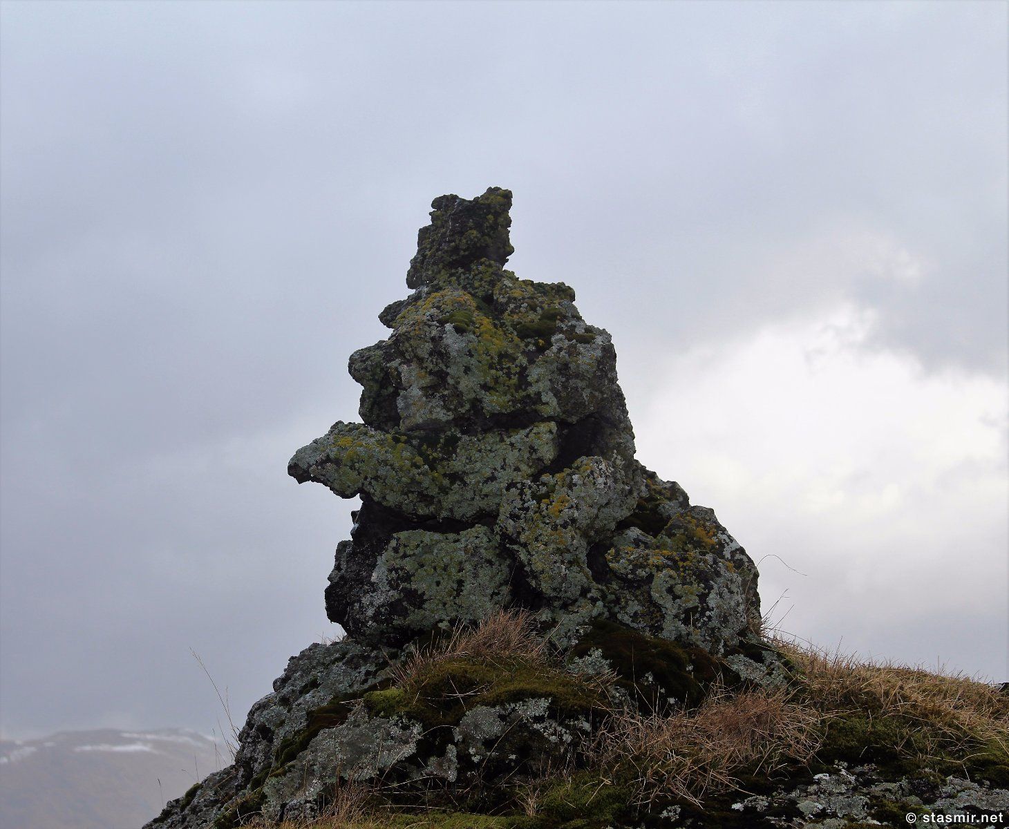 голова тролля в Южной Исландии, район Fljótshlíð, Photo Stasmir, фото Стасмир