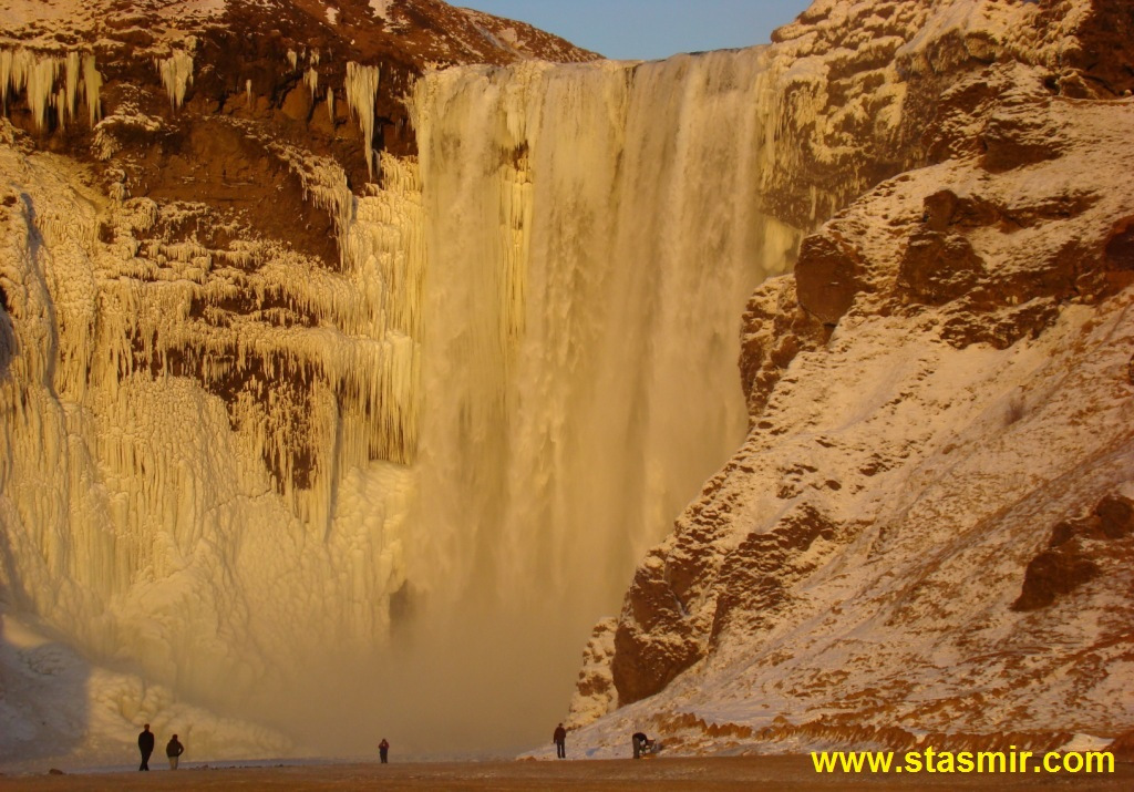 Skógafoss, Скоугафосс, Южный Берег, Исландия, замерзший водопад, фото Стасмир, photo Stasmir