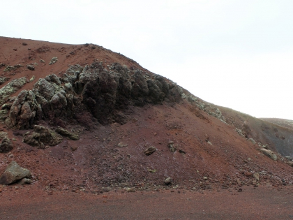 взрывной кратер рядом с минеральным исчтоником Rauðamelsölkelda, фото Стасмир, photo Stasmir