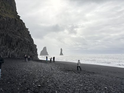 Reynisfjara, The Black Sand Beach, Photo stasmir, stasmirnet