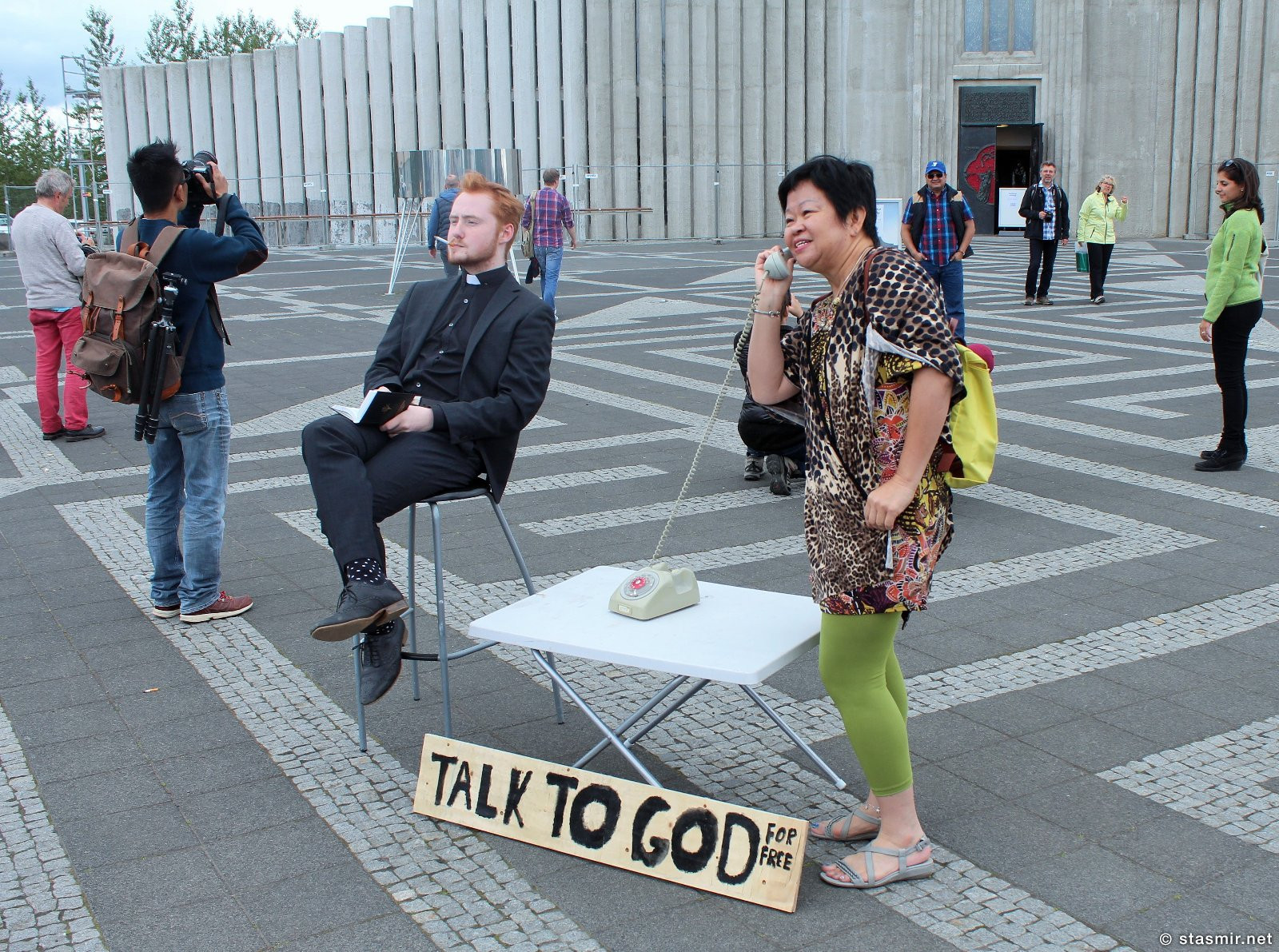 you can talk to god, Хадльгримскиркья, Hallgrímskirkja, Хадльгримюра Пьетурссон, Рейкьявик, фото Стасмир, photo Stasmir