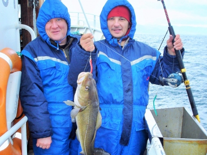 морская рыбалка из гавани Рейкьявика, Исландия: тресковый улов, фото Стасмир, photo Stasmir, счастливые клиенты
