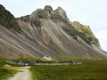 Кинематографическая деревня викингов в Стоккснес, гора Вестрахорн, фото Стасмир, photo Stasmir