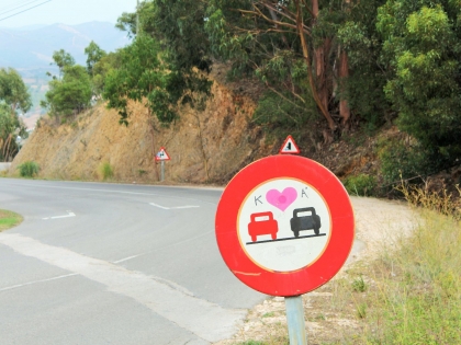 дорожные знаки, Португалия, дороги Португалии, Aljezur, Portugal, Photo Stasmir, фото Стасмир