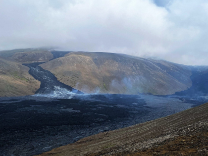 Извержение вулкана Фаградальсфйадль в Исландии в августе 2021 года. Фото Стасмир, photo Stasmir