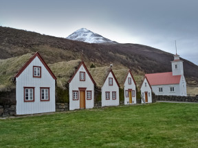 Лёйваус (Laufás) — музей под открытым небом